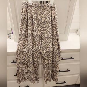 Aerie Street Trouser/ Large Short.